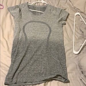 Lululemon shirt